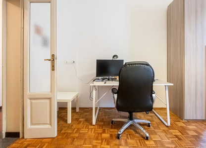 Quadriolcale in vendita